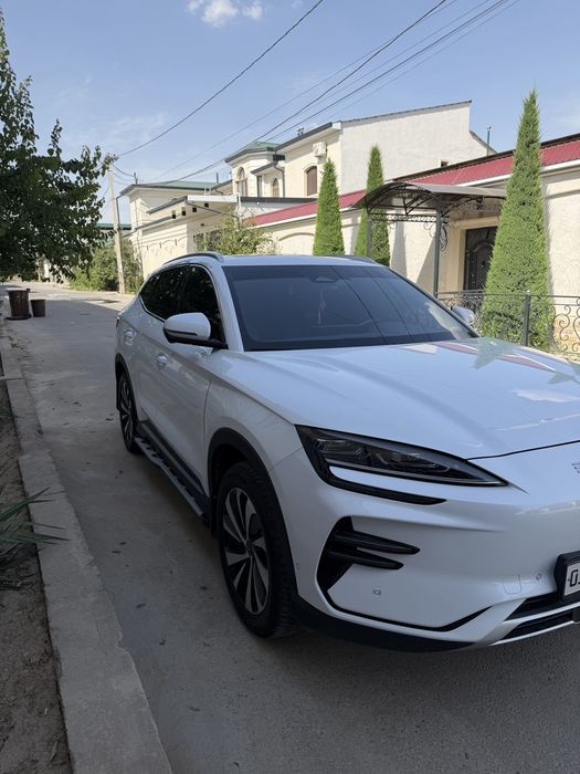 BYD chempion 605 sotiladi