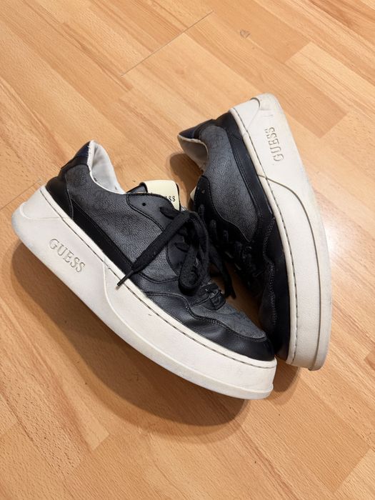 Мъжки обувки GUESS