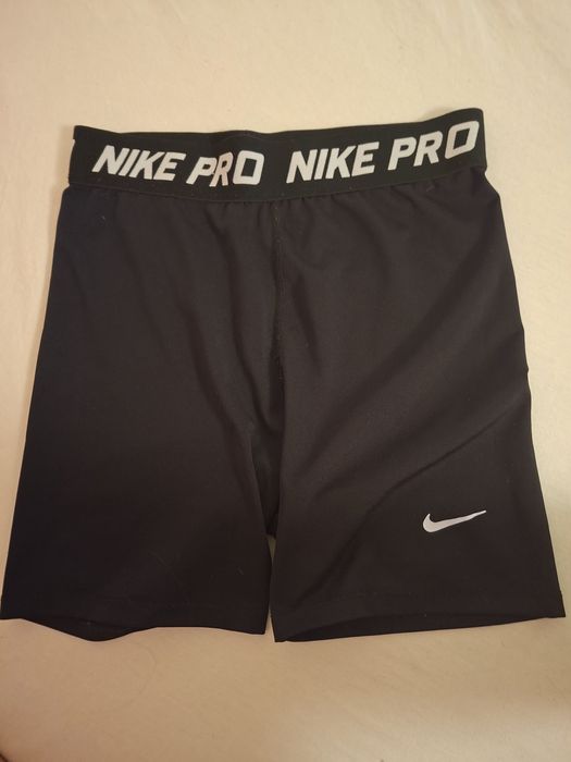 Оригинален клин nike pro черен