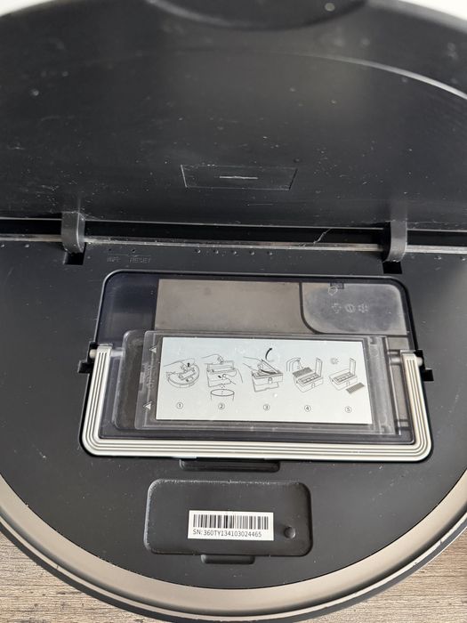 Роботпылесос почти новый