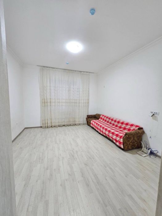 МЕТРО 3-бекат Янги Дархон 3/9/16 75кв Мебел Техника Ипотекага Берилади