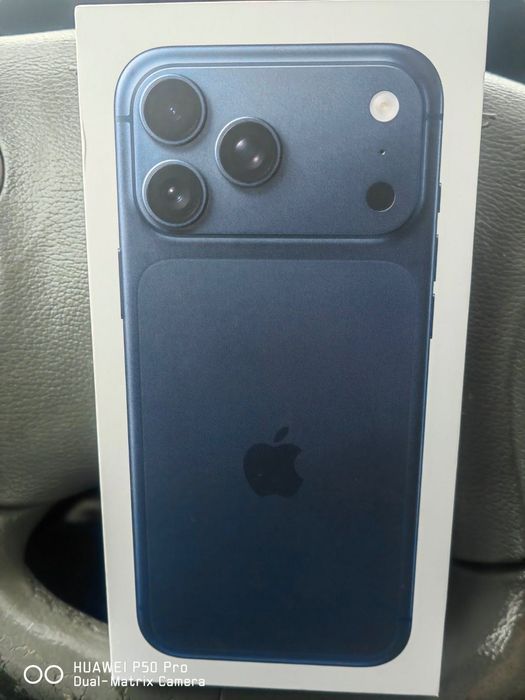 iPhone 17 pro max Blue