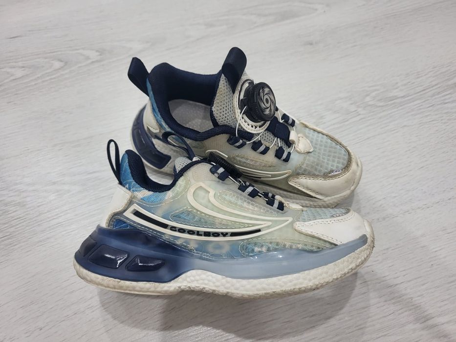 Кроссовки для мальчика