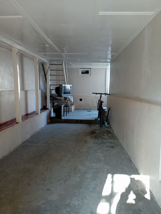 Уй сотилади тезда