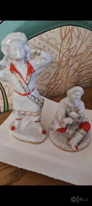 Cтатуэтки фарфоровые