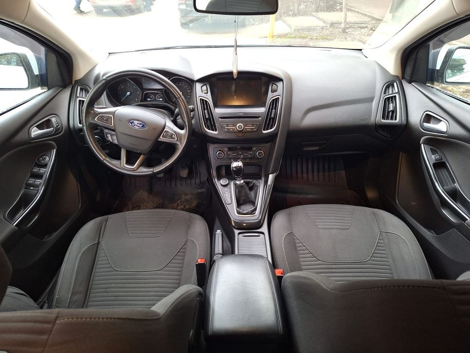 Ford Focus oferta de martie