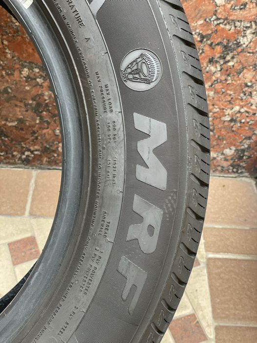 Wanderer MRF 215/60R16 KIA Sonet