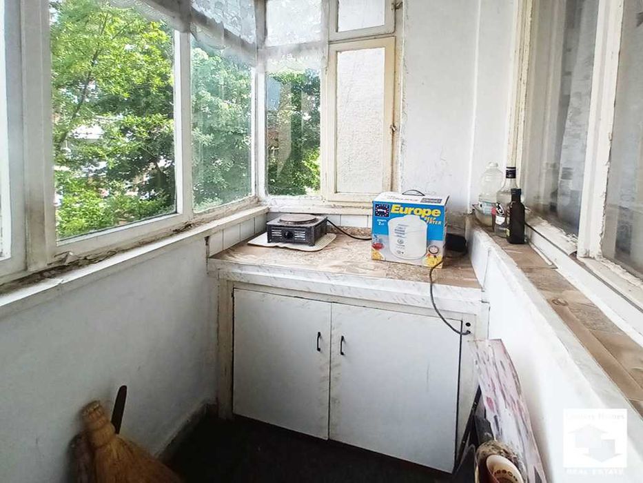 Продава се Многостаен апартамент в Велико Търново, Център - 101 кв.м за 934 €/кв.м - Снимка #11