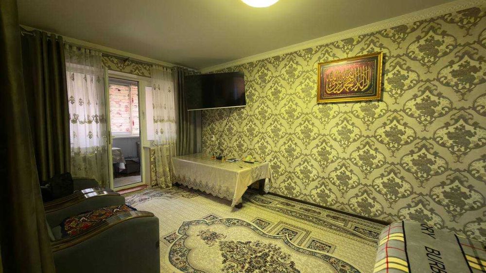 Киргили Машина бозори 4 қаватда 2 хонали квартрира сотилади. ID: 1783