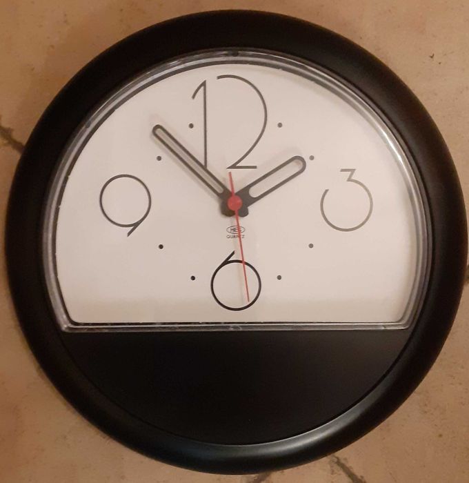 часовник стенен супер цена