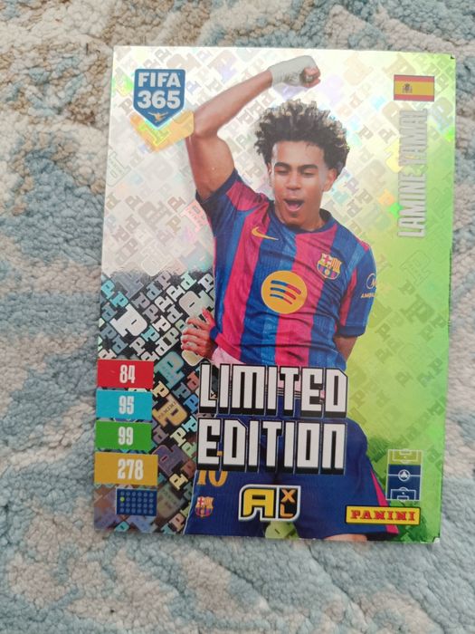 Vând cartonase FIFA 365