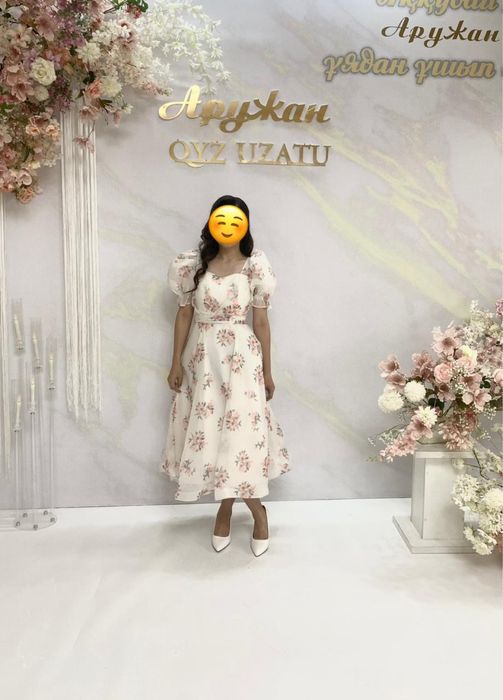 Продам платье красивое