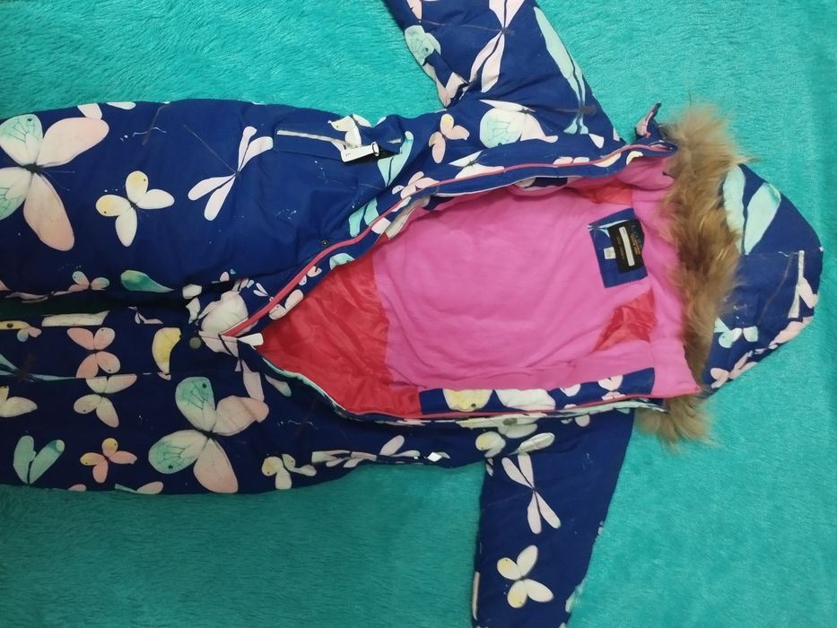 Коменизрн на девочку