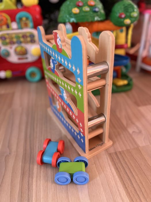 Traseu masinute Melissa & Doug
