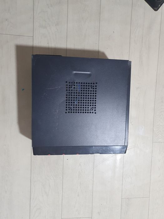 Продаю компьютер все работает чётко