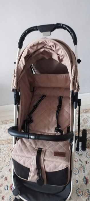 Продам детскую коляску