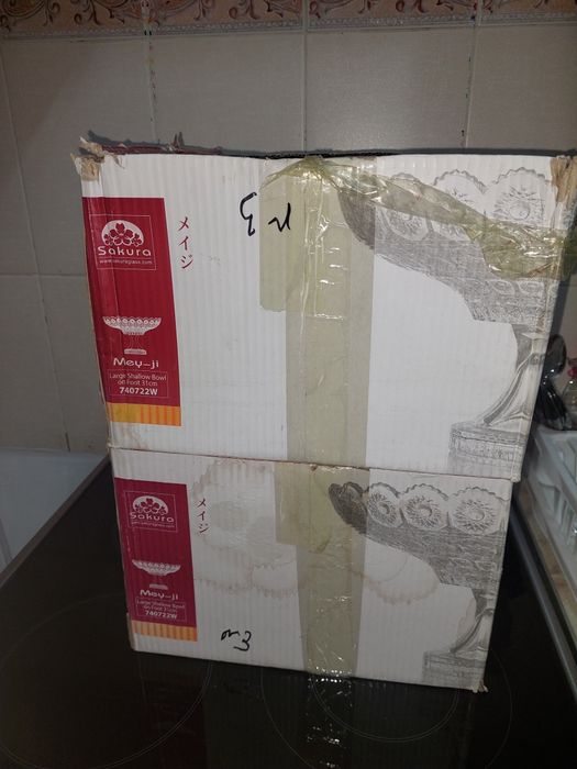 Продам фрукницу новый