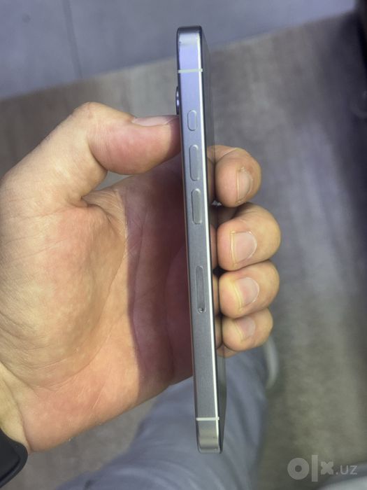 iPhone 15 pro 128gb