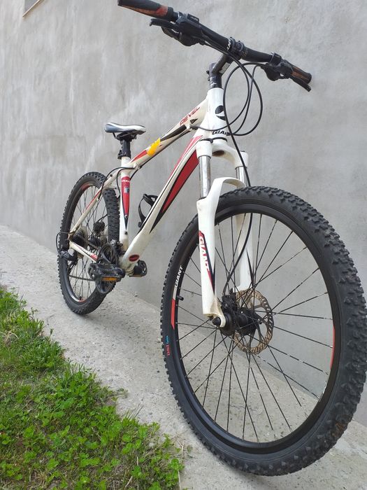 Bicicleta de vânzare