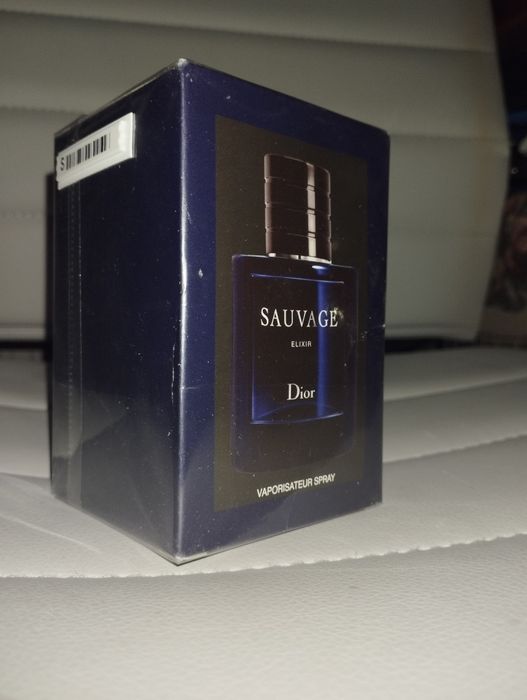 Parfumuri (2+1 gratis).Stronger with you & Sauvage Dior