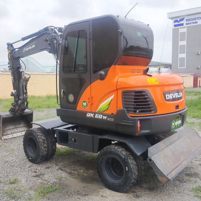 DEVELON DX 60 w eco