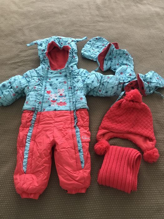 Продам комбинезон для девочки от фирмы gusti