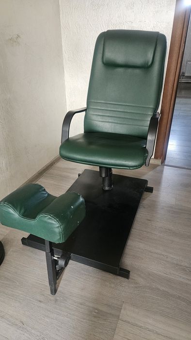 Педикюрное кресло