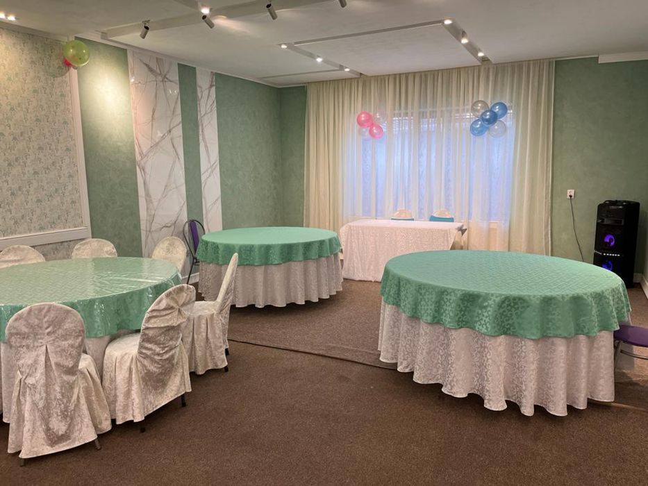 Дом посуточно до 60 человек,центр