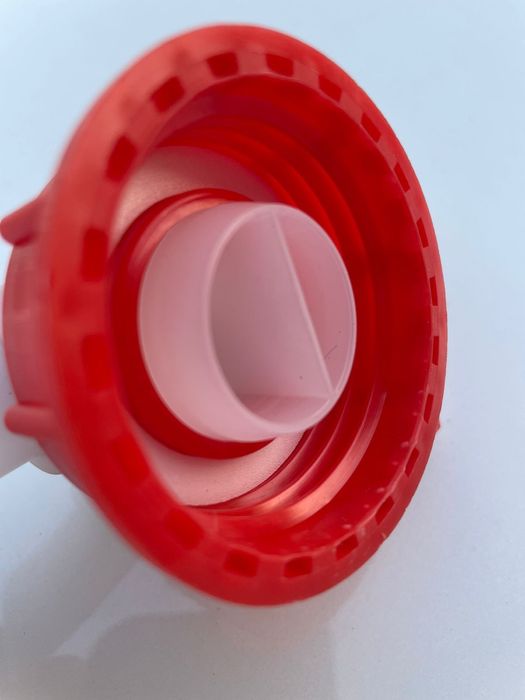 Кран крышка на канистру