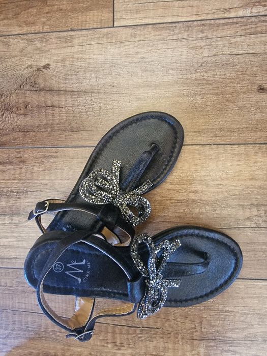 Дамски сандали черни