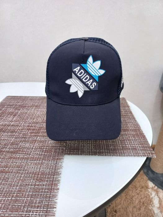 Продам мужские бейсболки