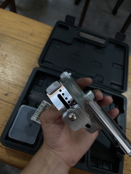 Vând seringă pistol injectabil veterinar de 50 ml  pentru animale