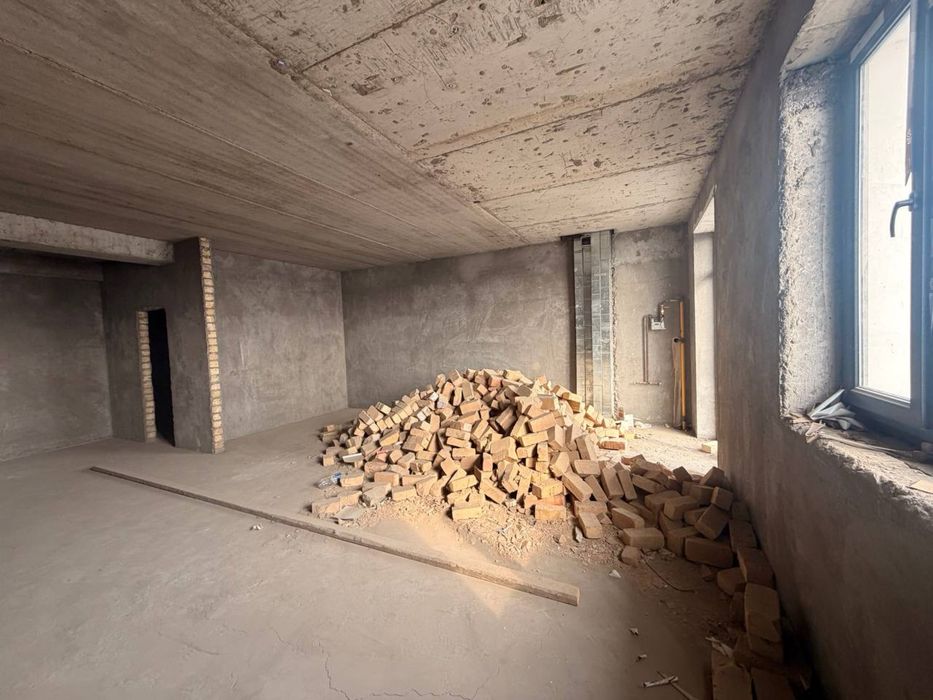 СРОЧНО! ПРОДАЁТСЯ 3/8/10 квартира в ЖК “Kókcha Darvoza” о.Кукча Масжид