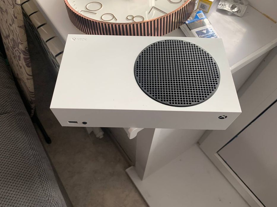 Продаю xbox series s