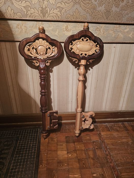 Продам сувенирные  деревянные  ключи