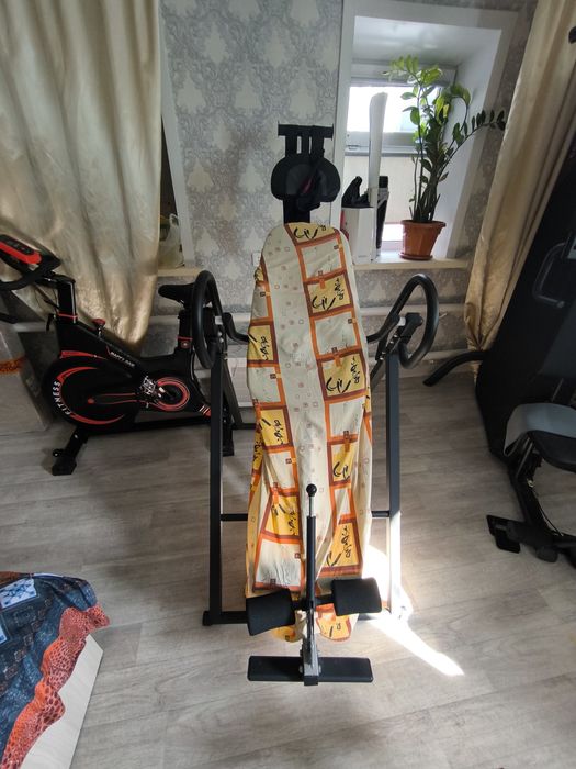 Продам инверсионный стол