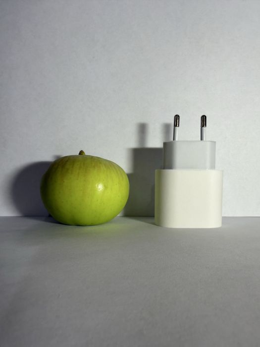 Оригинальный адаптер питания Apple + кабель + EarPods USB-C