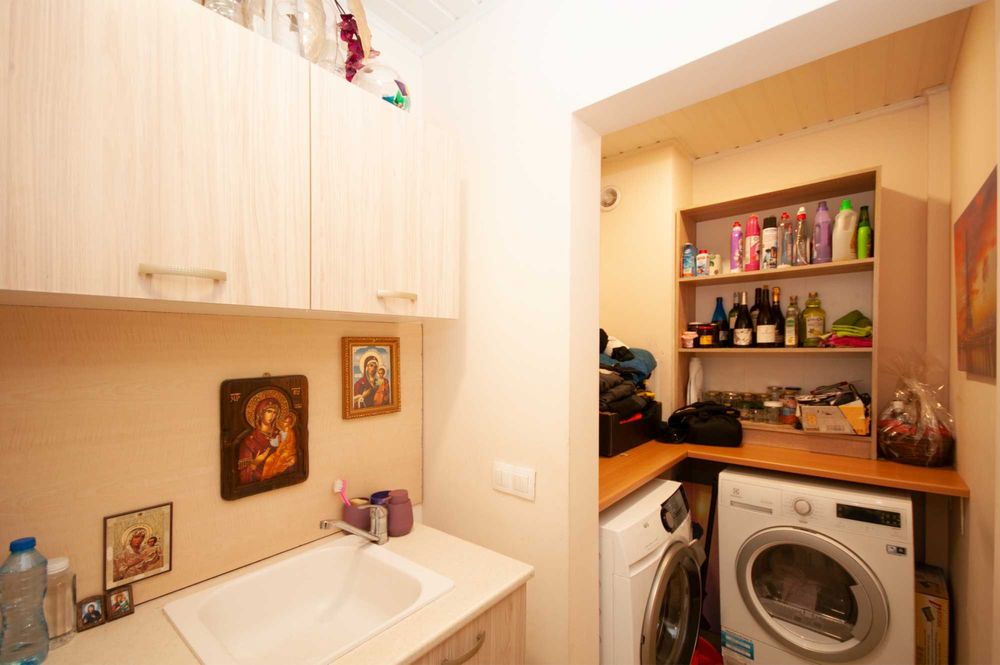 Продава се Четиристаен апартамент в София, Хаджи Димитър - 145 кв.м за 2483 €/кв.м - Снимка #13