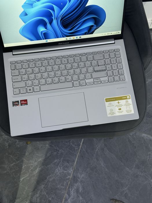 Ноутбук Asus Vivobook