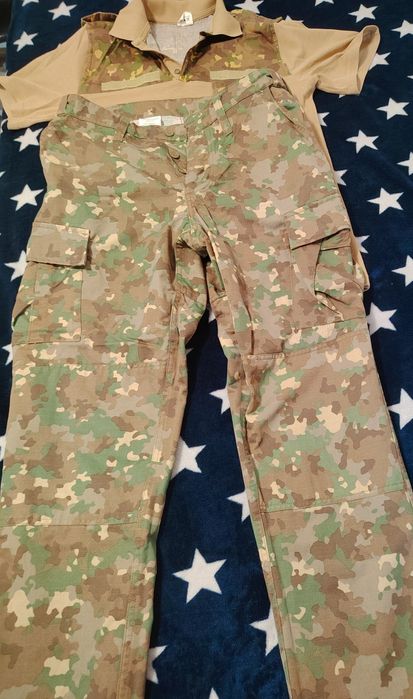 Pantaloni combat