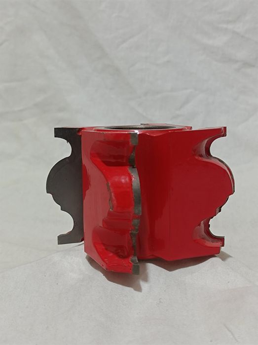 Продам фрезы на стационарный фрезер