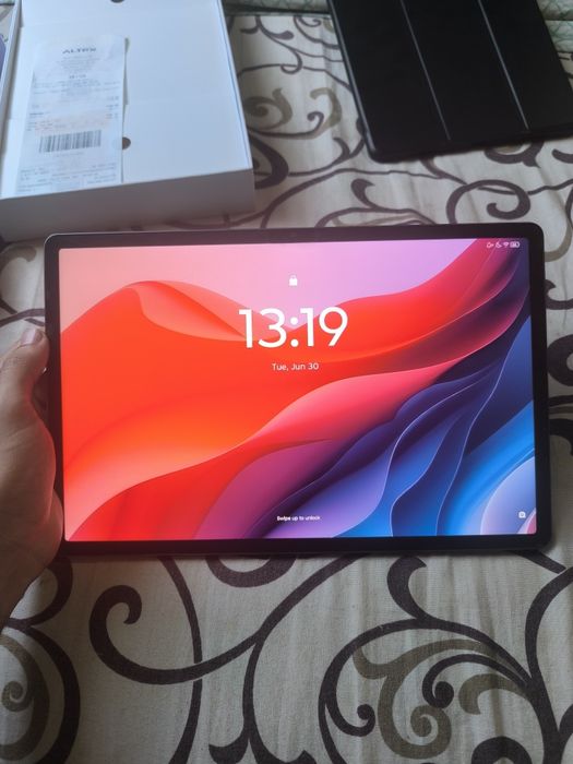 Vand/schimb Lenovo idea tab pro matte edition