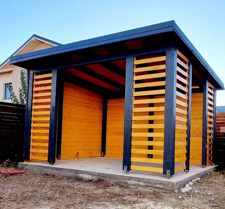 Foișoare terase magazii casute etc