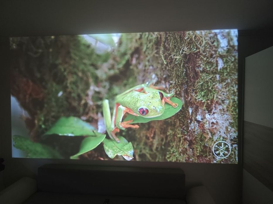 Videoproiector 4k, wifi6, 1280x720