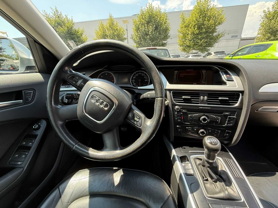 Audi A4 2009 2.0 TDI 143hp