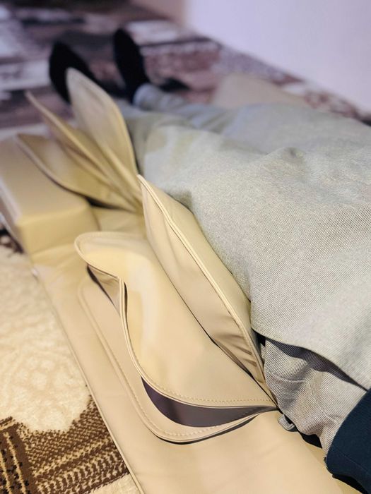 Massaj aparati Yoshi kattalar uchun ajoyib sovg'a