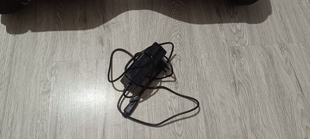 Hoverboard Viteza Maxima 10 km/h, max. 100 kg, Lumini LED, Bluetooth