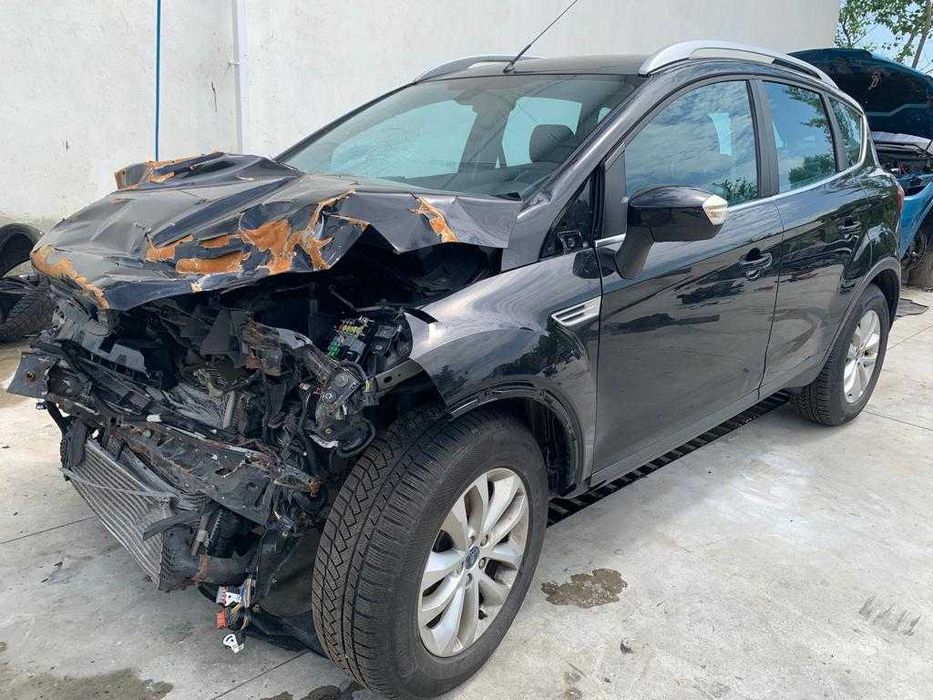 Dezmembrez Ford KUGA 1 2.0D/stopuri/usa/bara/haion/interior/roti/volan/navi/comenzi
