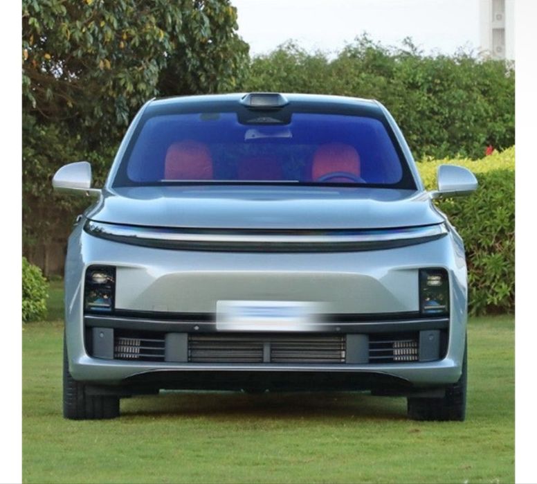 Стекло фары Li L7