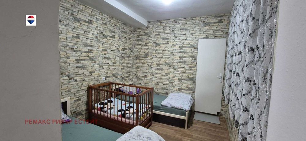 Туристическа хижа за продажба в с. Беловец, обл. Разград